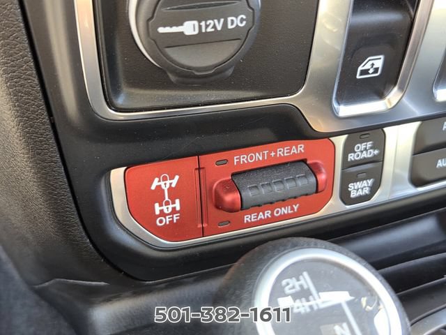 Used 2024 Jeep Wrangler Rubicon w/ Convenience Group AWD/4WD image 24