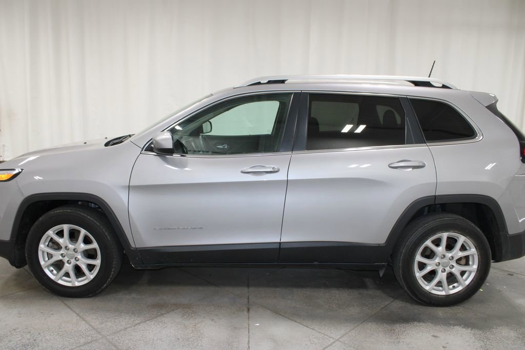 Used 2018 Jeep Cherokee Latitude image 6