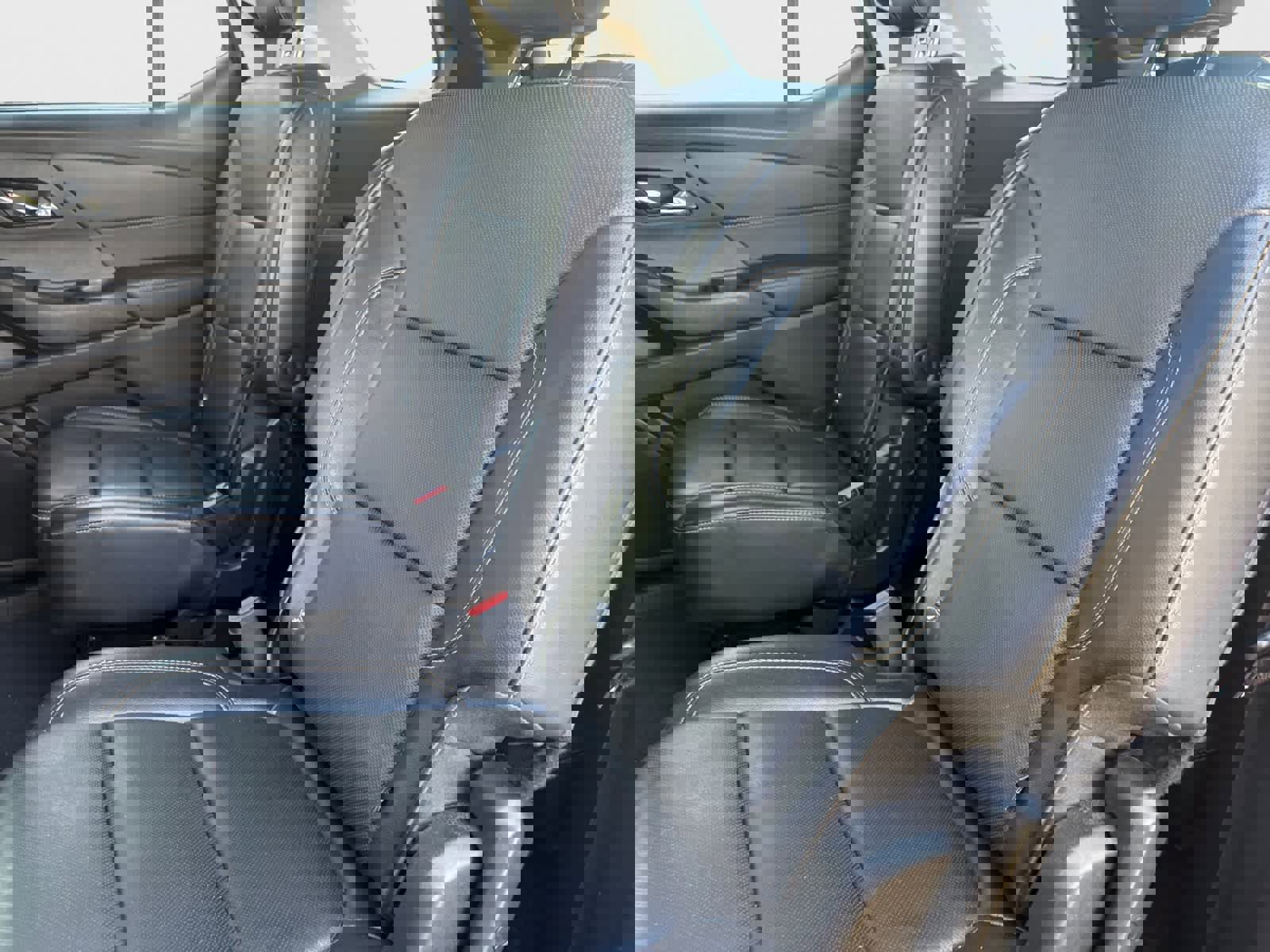 Used 2018 Chevrolet Traverse Premier w/ LPO, Floor Liner Package AWD/4WD image 16