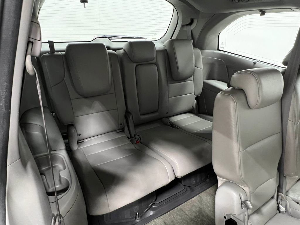 Used 2016 Honda Odyssey Touring image 32