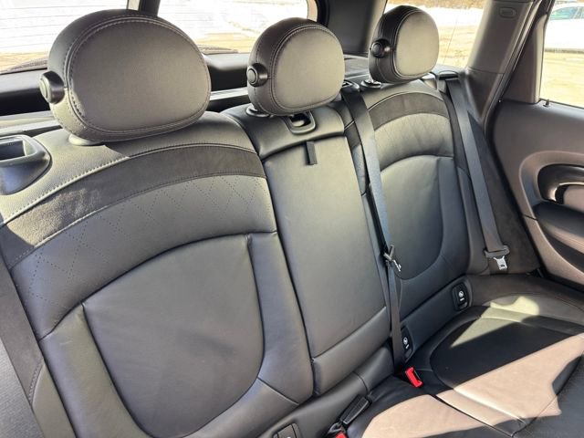 Used 2023 MINI Cooper Clubman John Cooper Works image 32