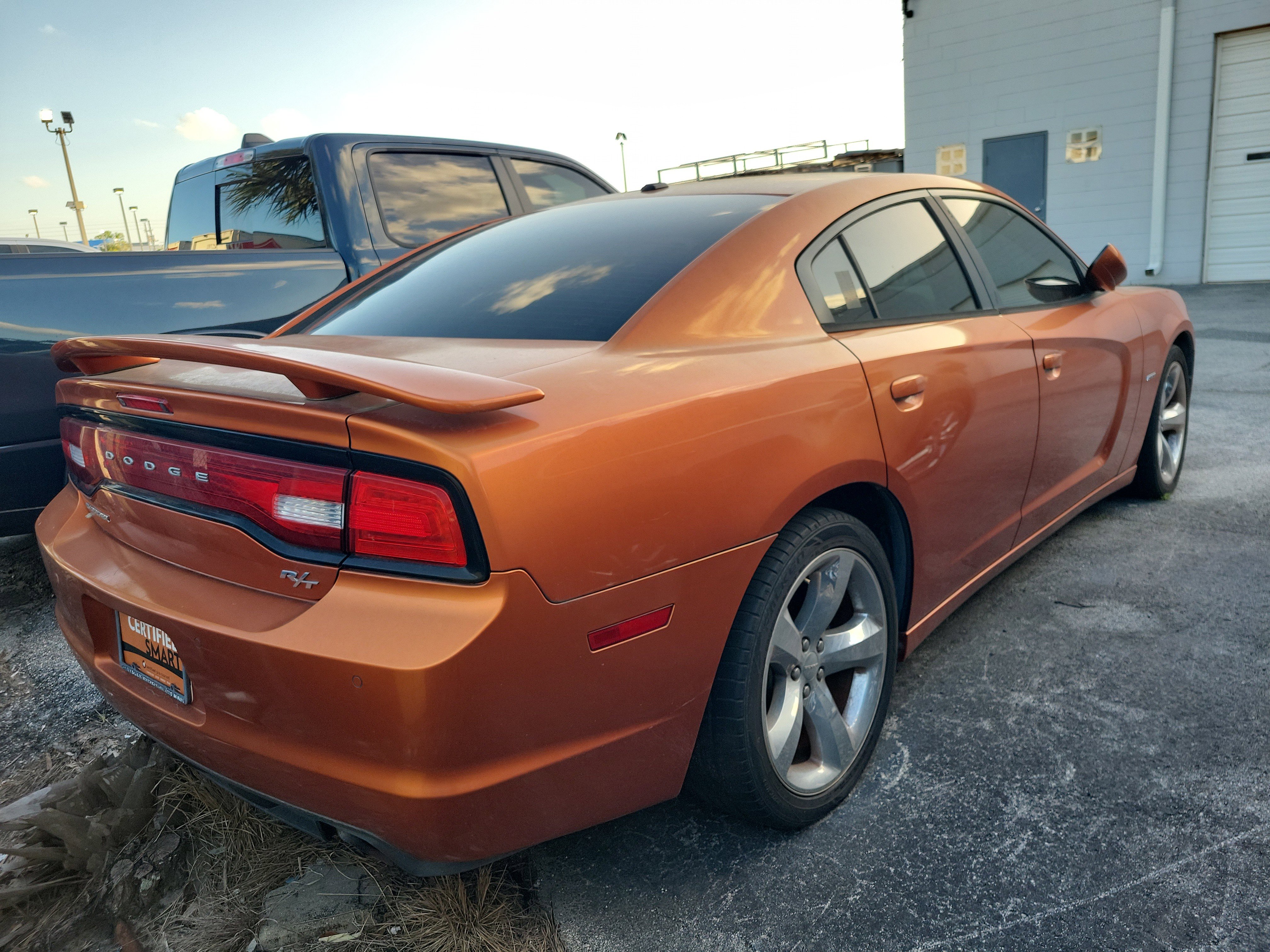 Used 2011 Dodge Charger R/T image 4