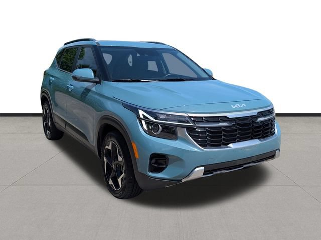Used 2025 Kia Seltos EX FWD image 3
