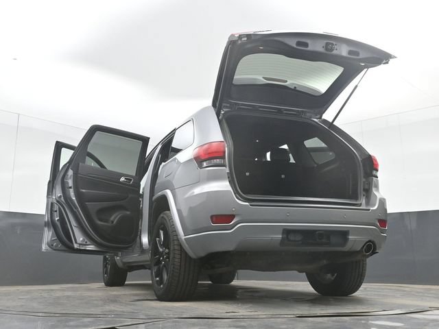 Used 2019 Jeep Grand Cherokee Altitude AWD/4WD image 53