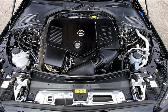 Used 2025 Mercedes-Benz C 300 4MATIC Sedan image 26