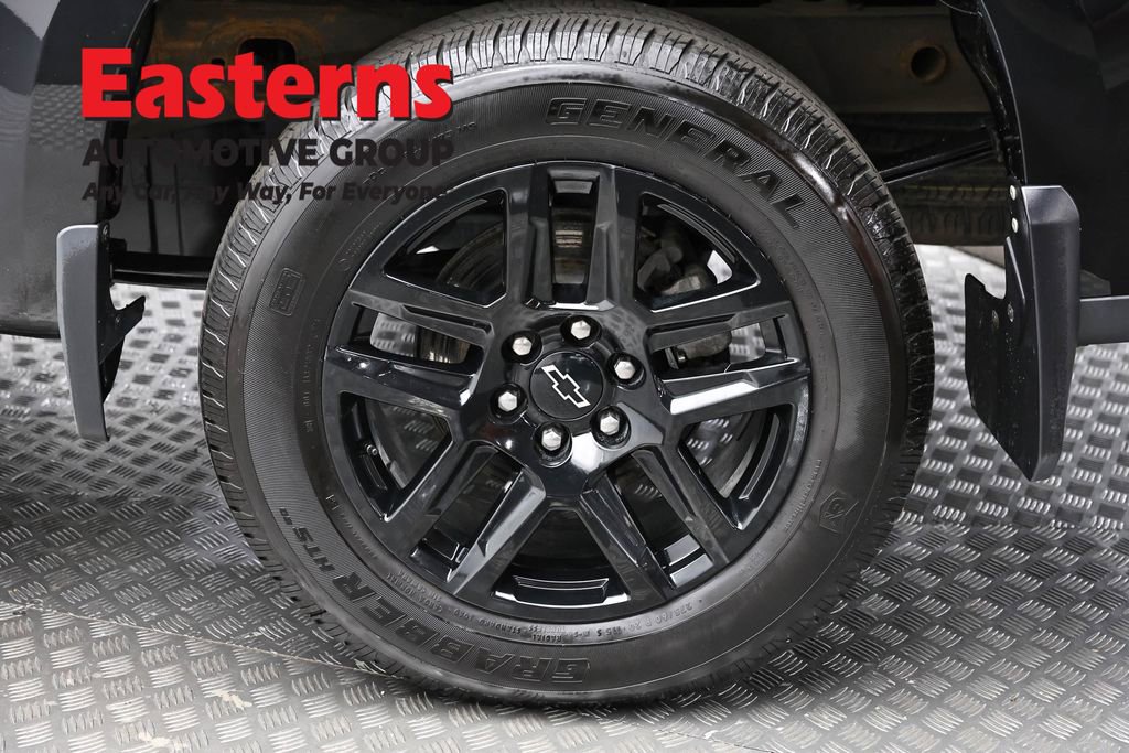 Used 2024 Chevrolet Silverado 1500 Custom AWD/4WD image 8