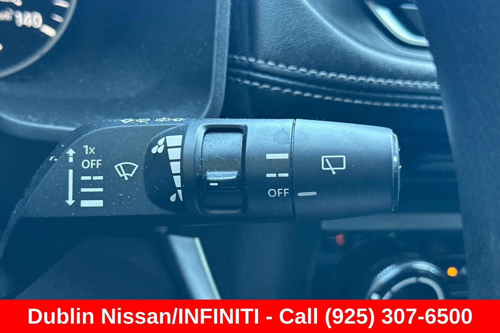 Used 2024 Nissan Rogue S FWD image 40