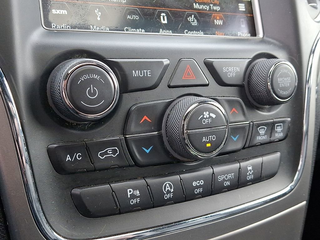 Used 2018 Jeep Grand Cherokee Limited w/ Mopar Chrome Edition Group image 19