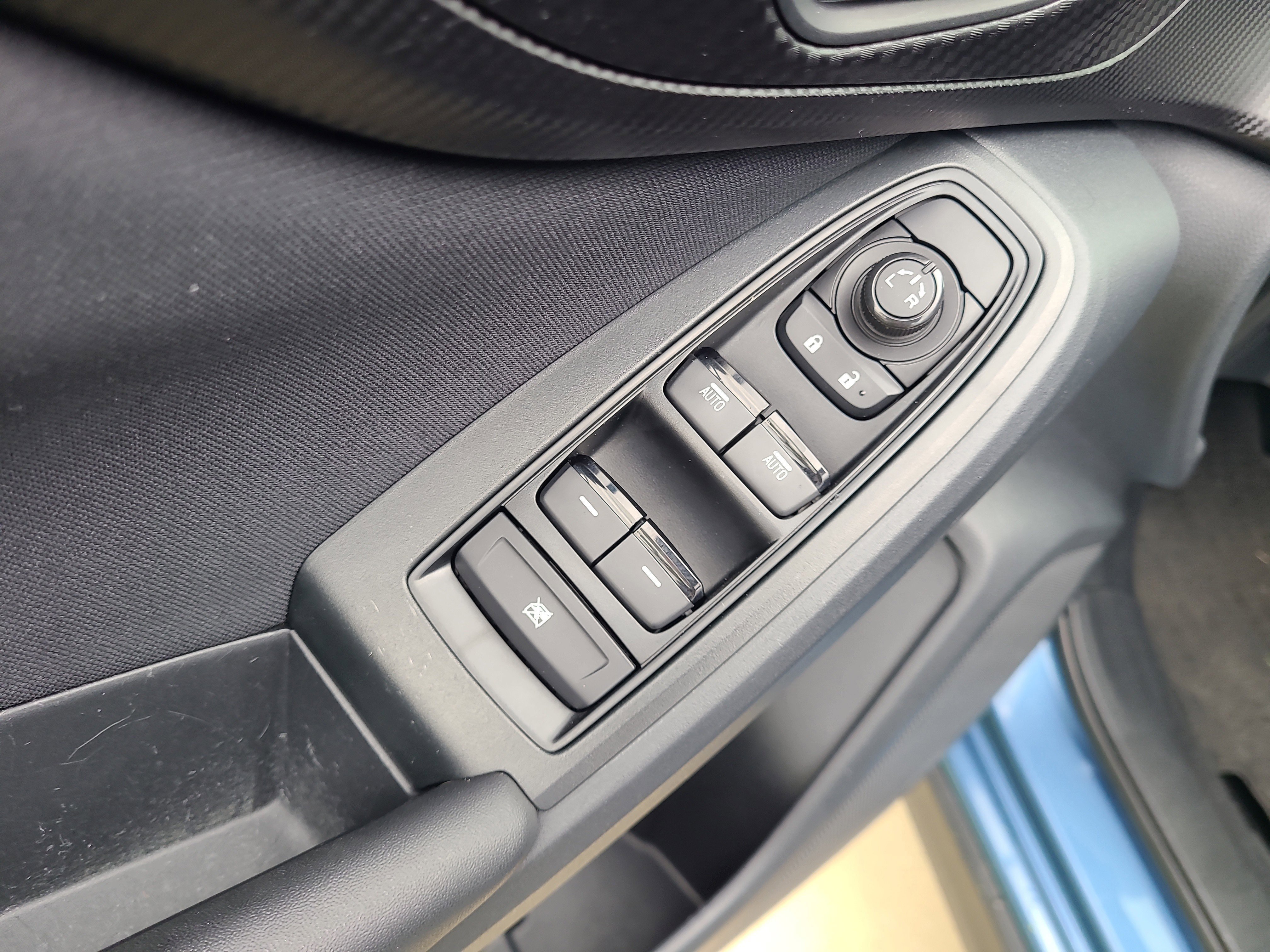 Used 2022 Subaru Crosstrek 2.0i image 17