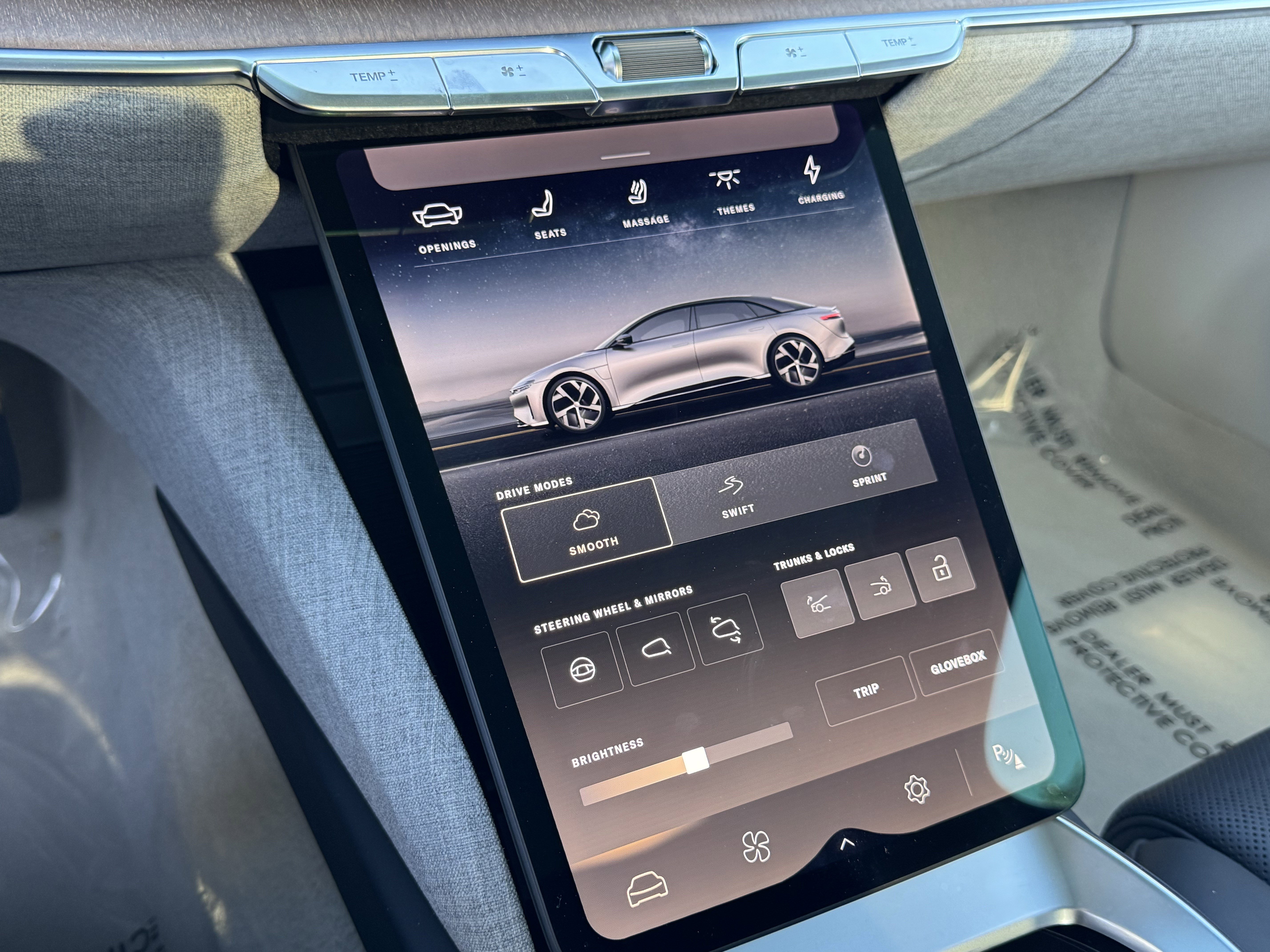 Used 2022 Lucid Air Grand Touring image 27