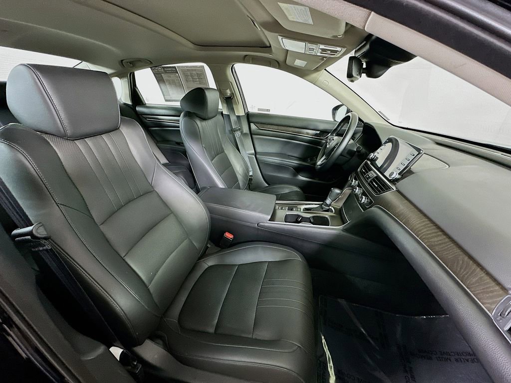 Used 2022 Honda Accord EX-L image 12