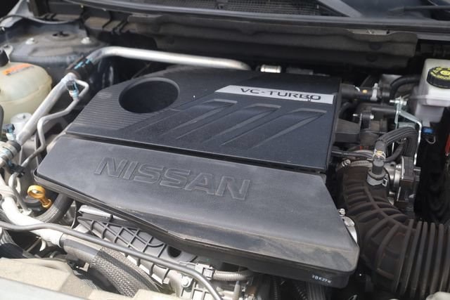 Used 2023 Nissan Rogue S FWD image 9