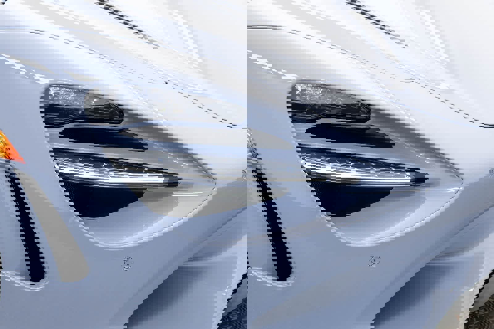 New 2026 McLaren 750S image 48