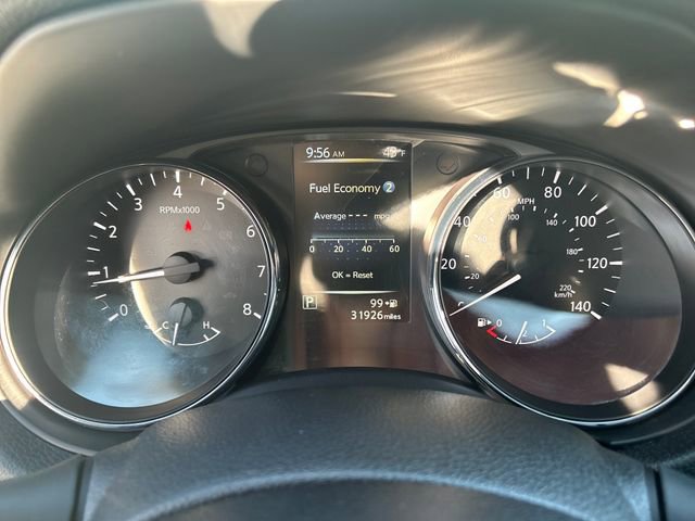 Used 2017 Nissan Rogue SL image 16