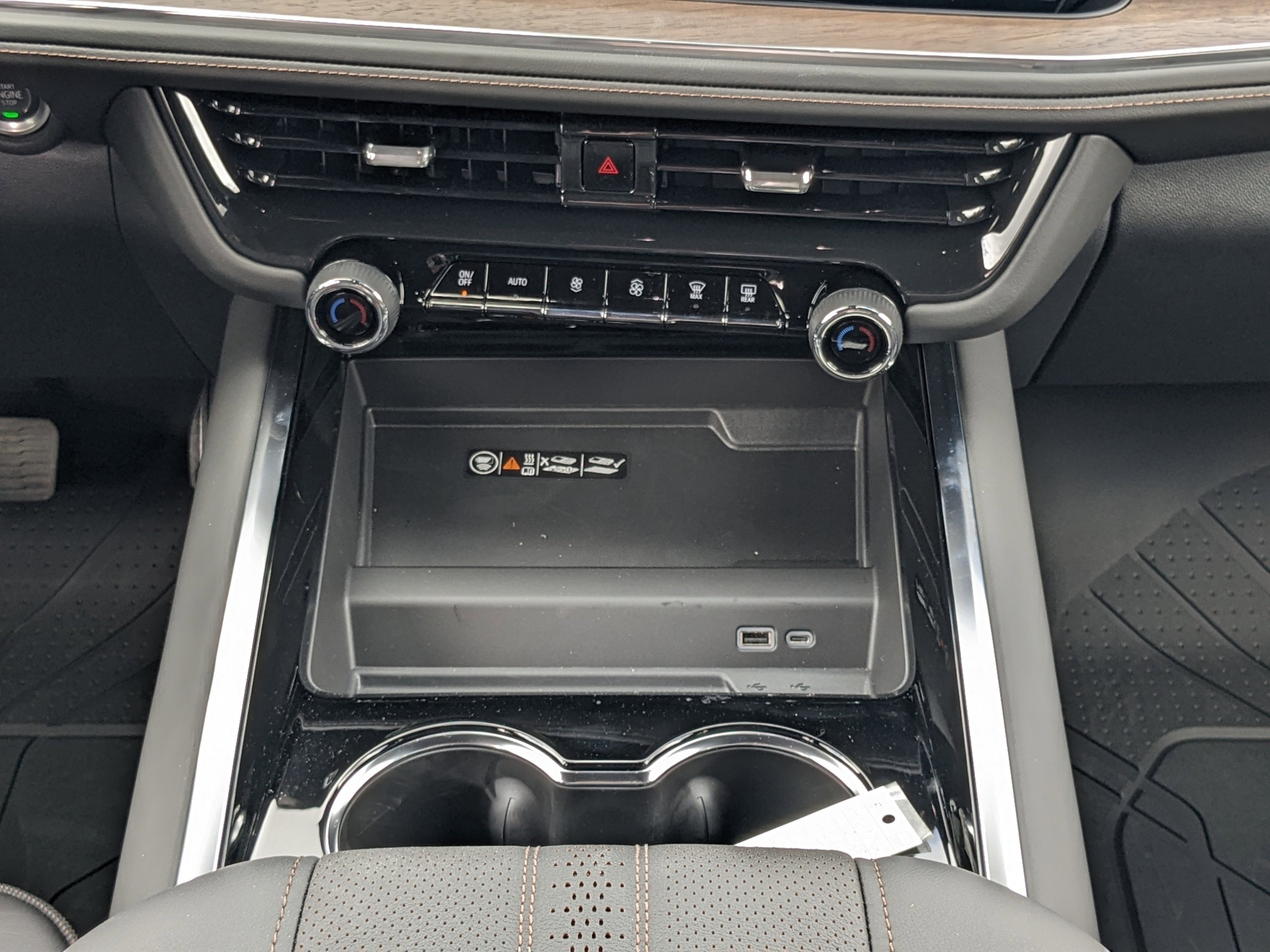 New 2025 Chevrolet Tahoe High Country image 23