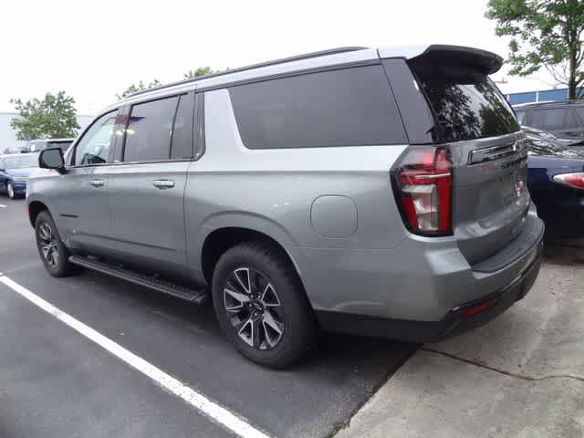 Used 2024 Chevrolet Suburban Z71 w/ Z71 Off-Road Package AWD/4WD image 6