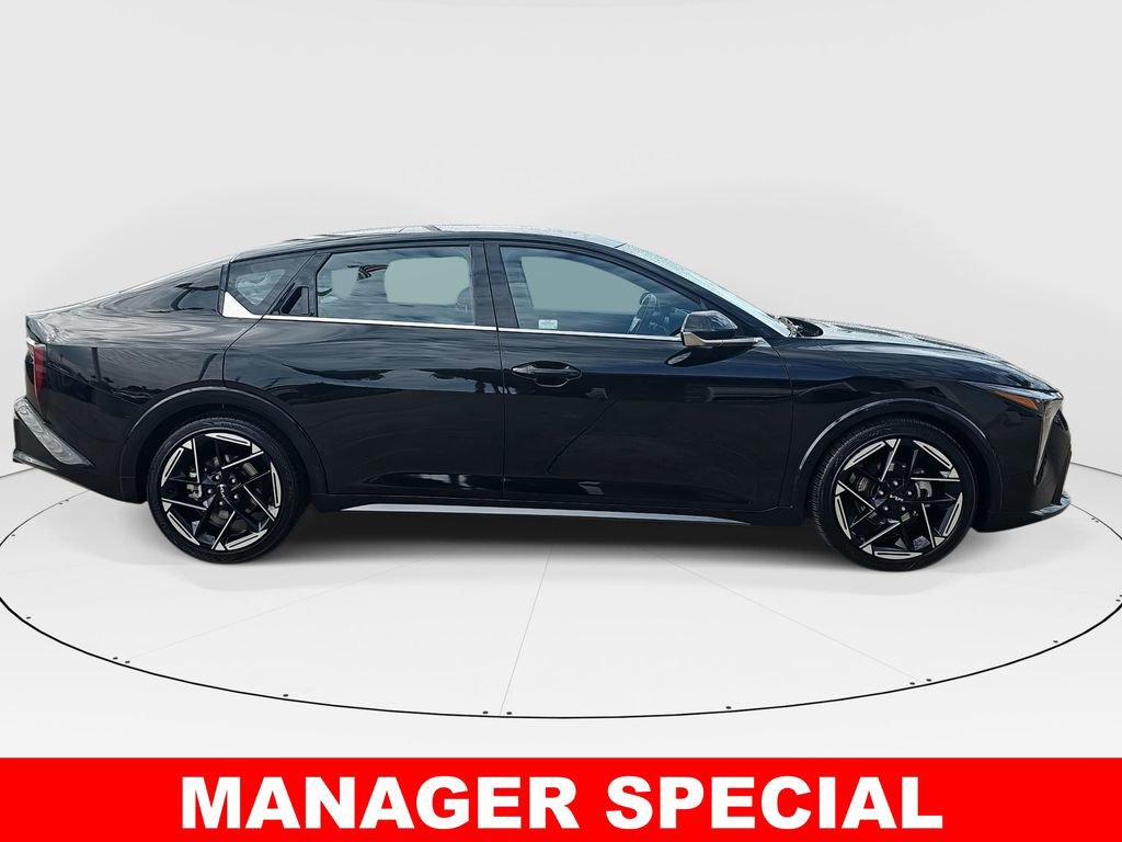Used 2025 Kia K4 GT-Line w/ GT-Line Premium Package image 2
