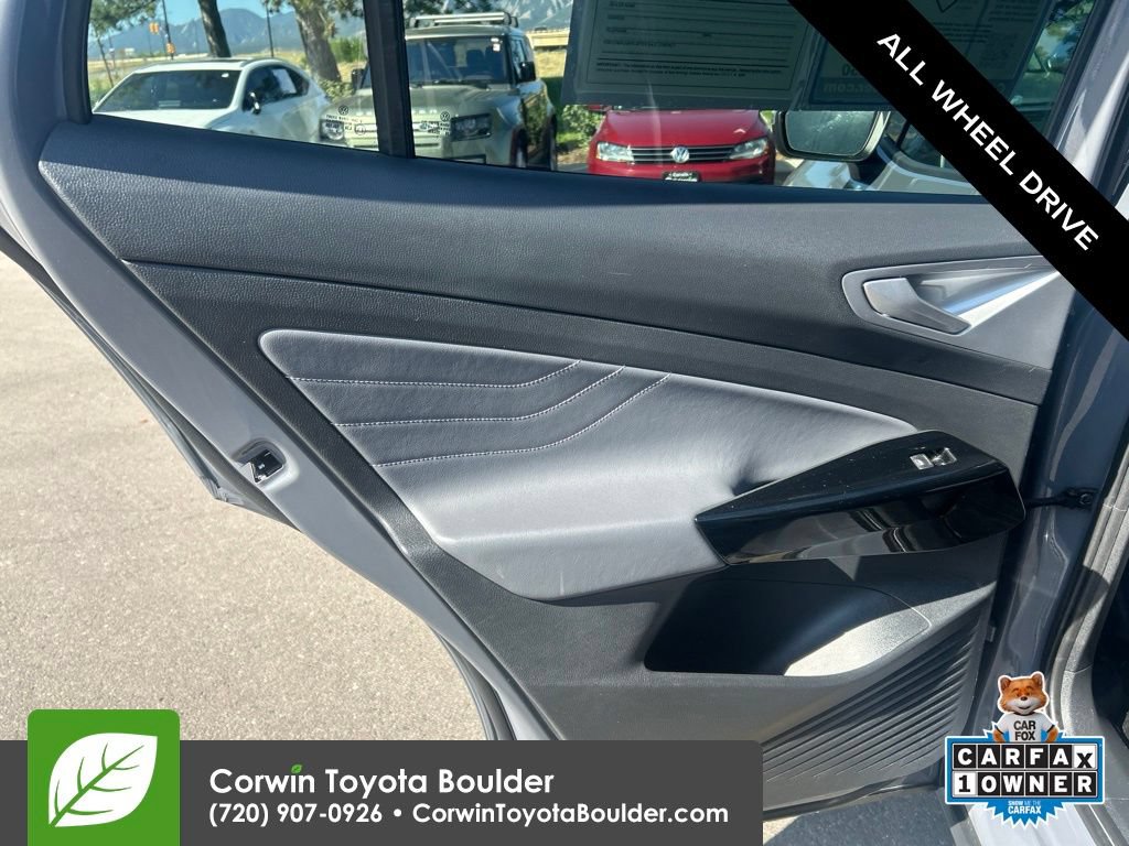 Used 2023 Volkswagen ID.4 Pro S AWD/4WD image 19