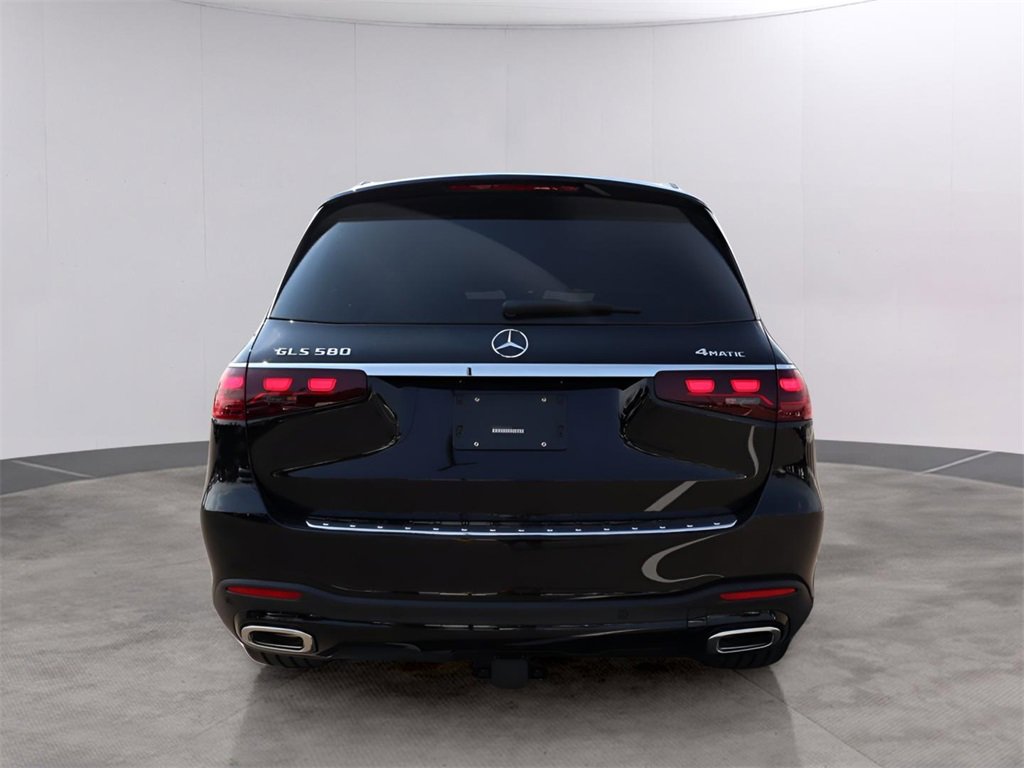 New 2026 Mercedes-Benz GLS 580 4MATIC image 5