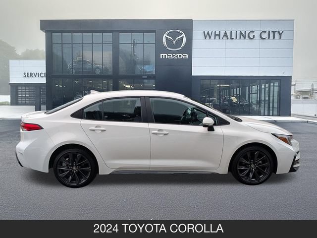 Used 2024 Toyota Corolla SE FWD image 9