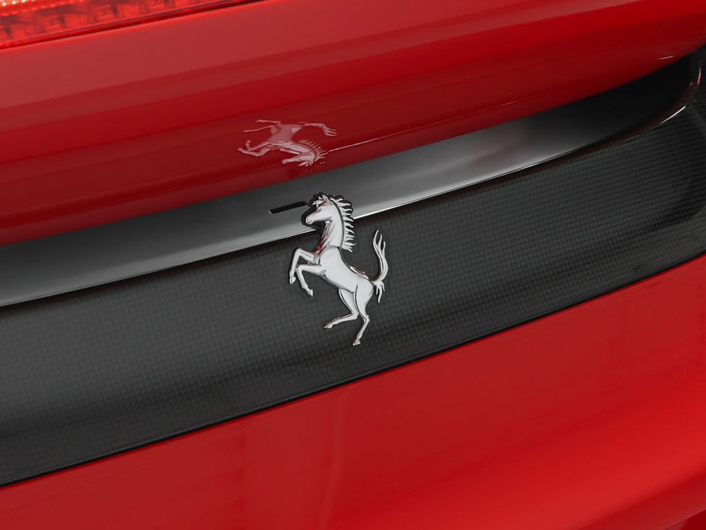 Certified 2020 Ferrari 488 Pista Coupe image 41