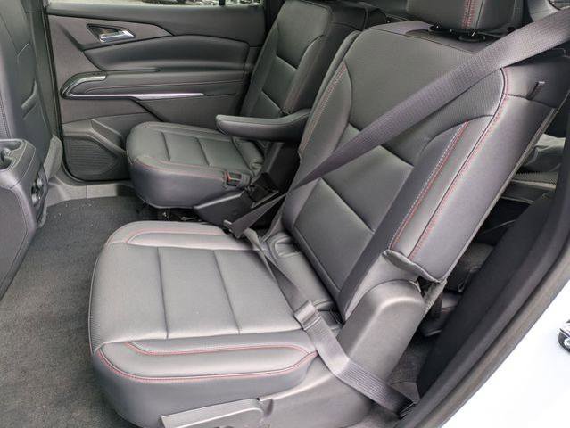 New 2026 Chevrolet Traverse Z71 w/ Driver Confidence Package AWD/4WD image 28