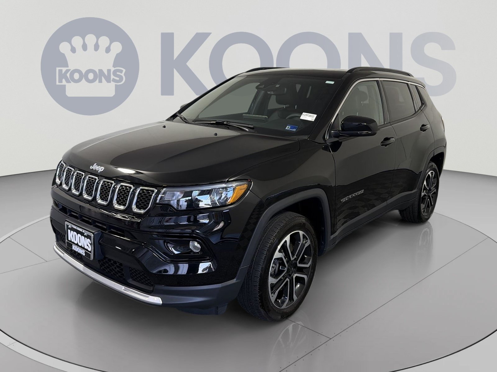Used 2024 Jeep Compass Limited w/ Sun and Sound Group AWD/4WD image 1