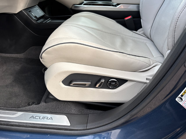 Certified 2025 Acura RDX w/ Advance Package AWD/4WD image 11