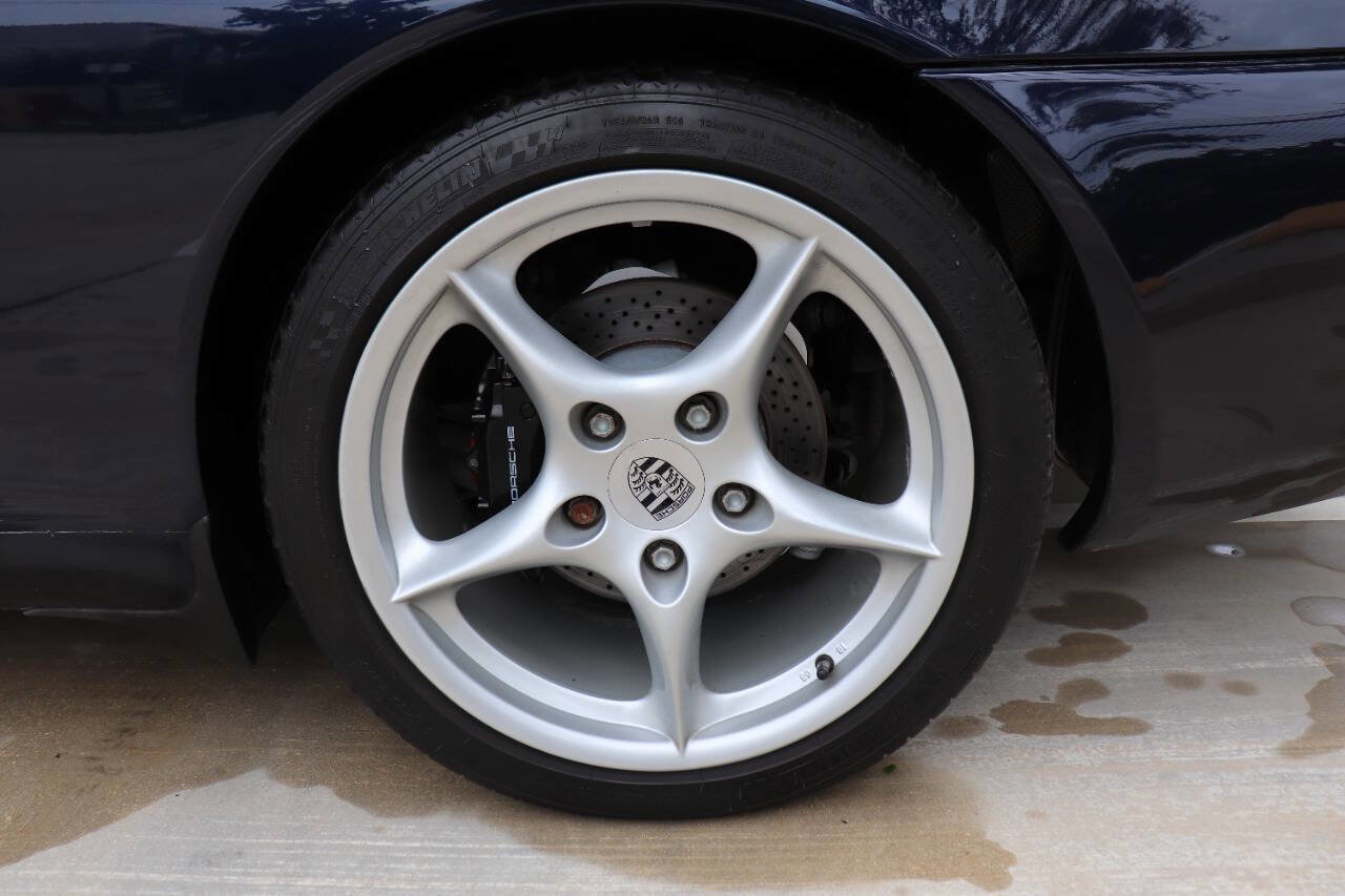 Used 2003 Porsche 911 Carrera image 14