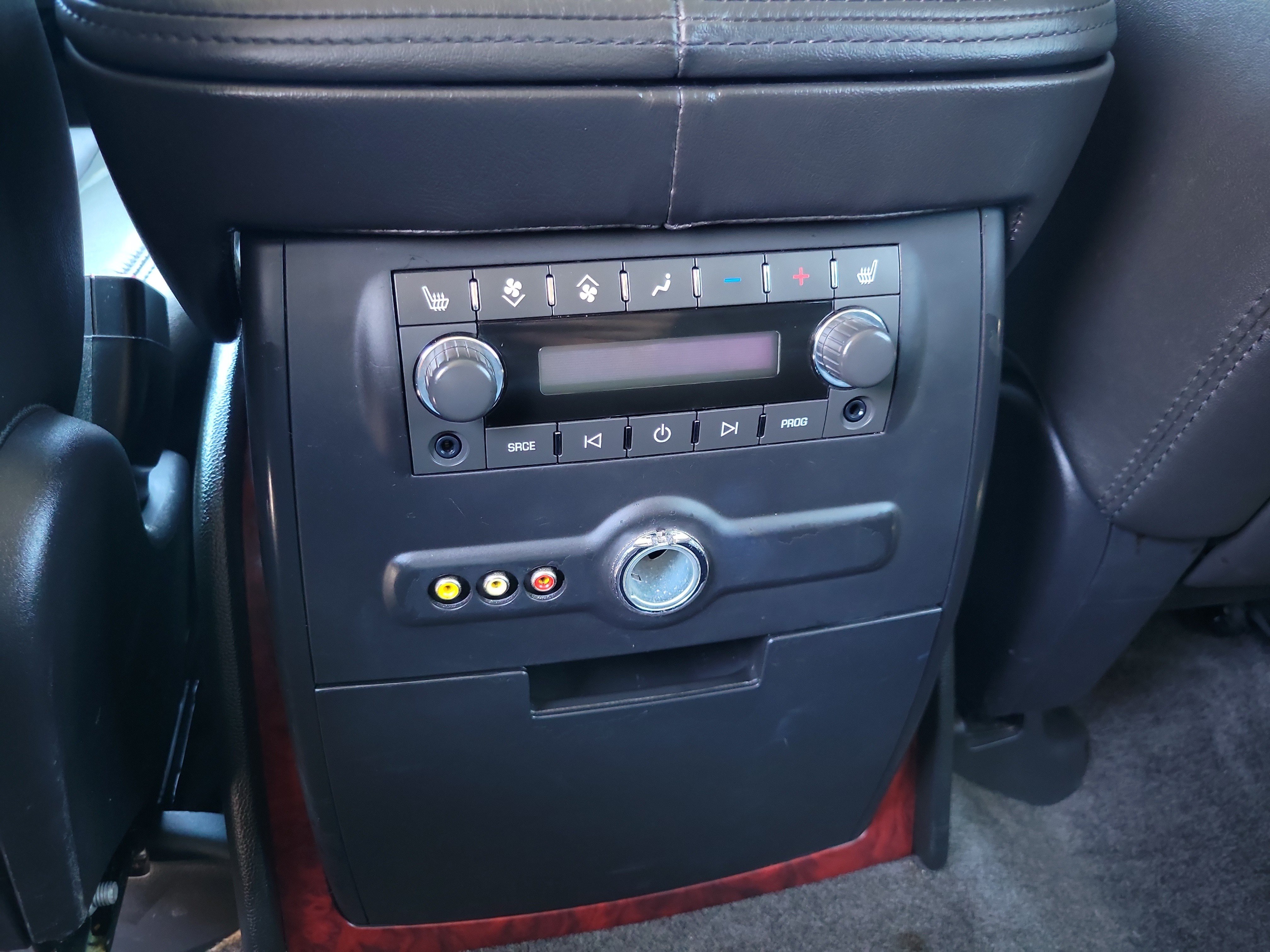 Used 2014 Cadillac Escalade Premium RWD image 15