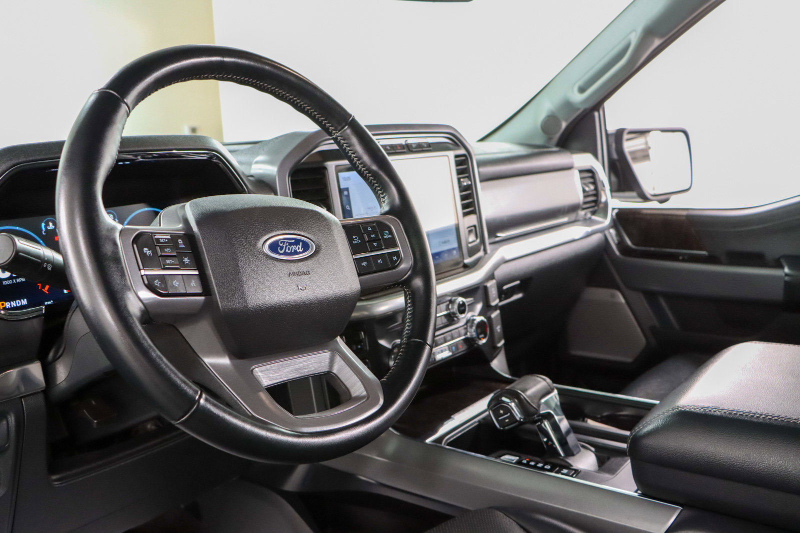 Used 2021 Ford F150 Lariat image 25