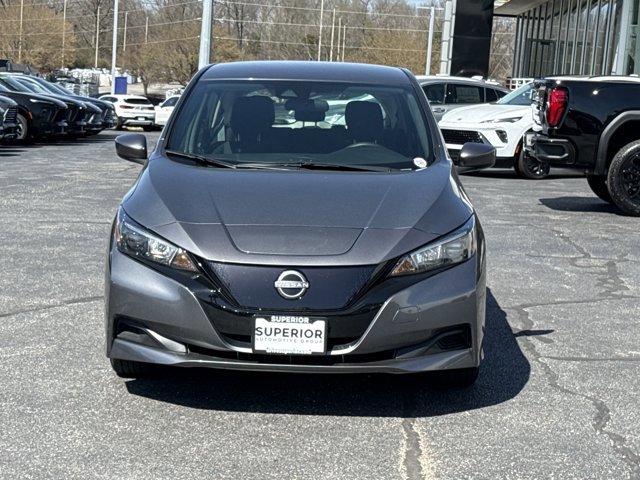 Used 2023 Nissan Leaf S image 12
