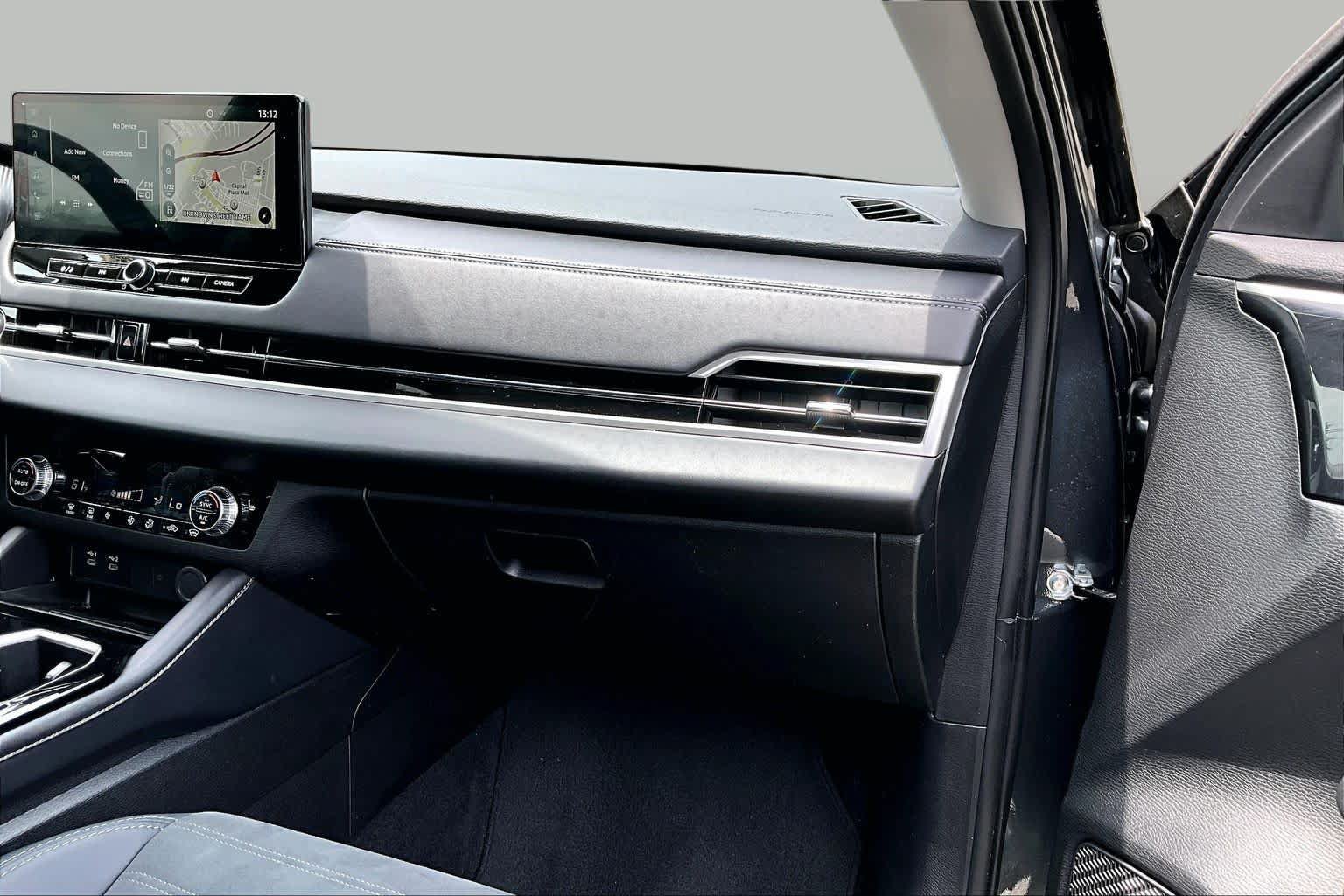 Used 2025 Mitsubishi Outlander SE AWD/4WD image 19