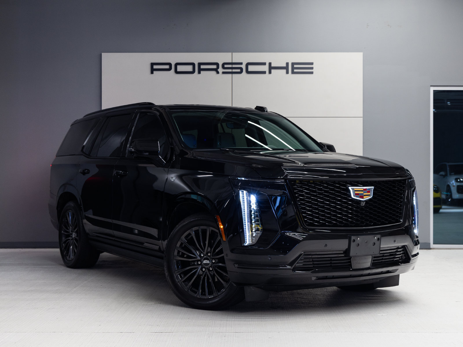 Used 2026 Cadillac Escalade Platinum Sport AWD/4WD image 9