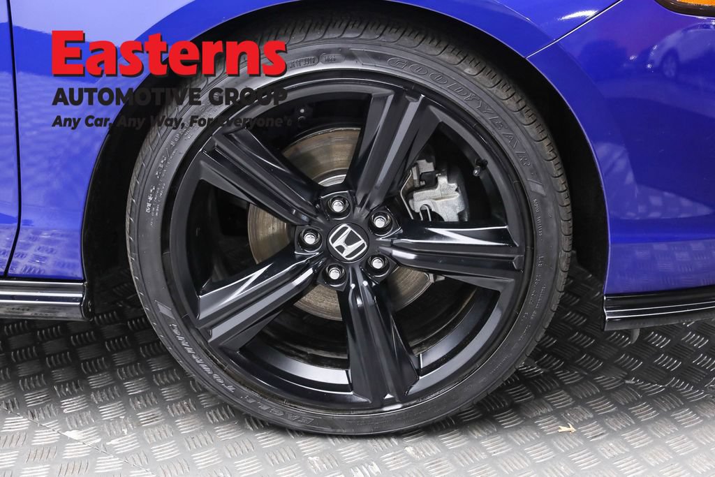 Used 2025 Honda Accord Sport image 31