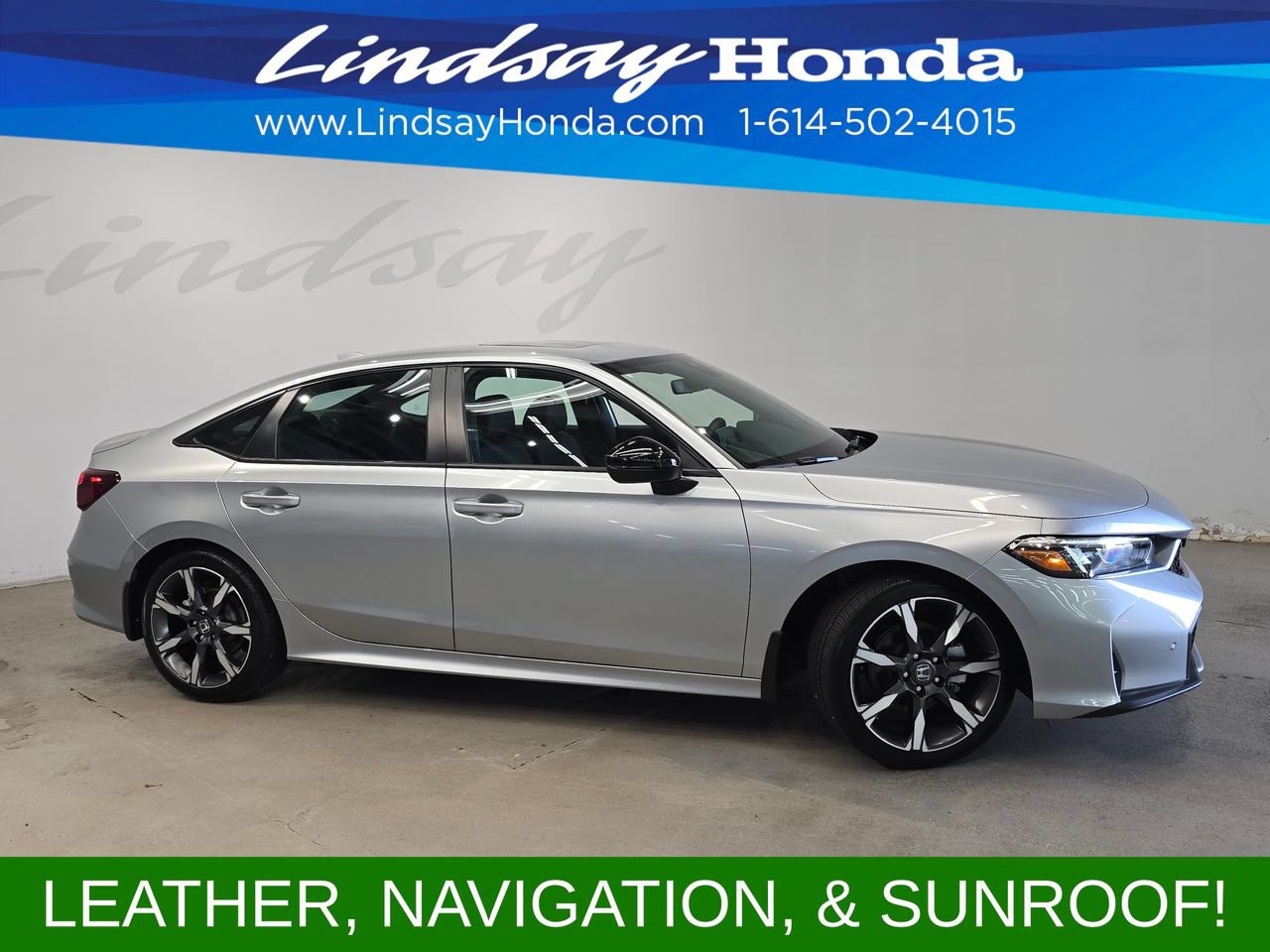 Used 2025 Honda Civic Sport Touring image 3