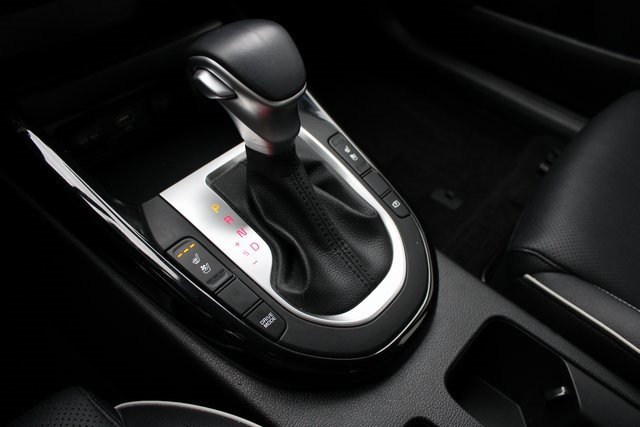 Used 2024 Kia Forte GT-Line w/ GT-Line Premium Package image 11