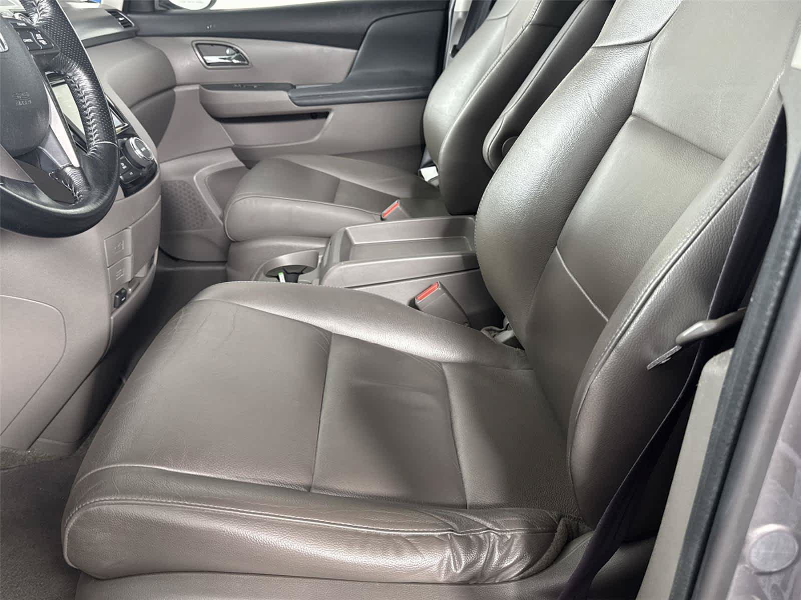 Used 2016 Honda Odyssey EX-L image 11