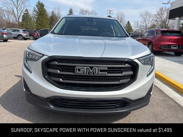Certified 2020 GMC Terrain SLE w/ Driver Convenience Package image 3