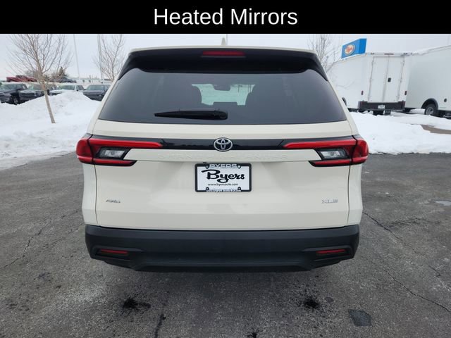 Used 2024 Toyota Grand Highlander XLE image 8