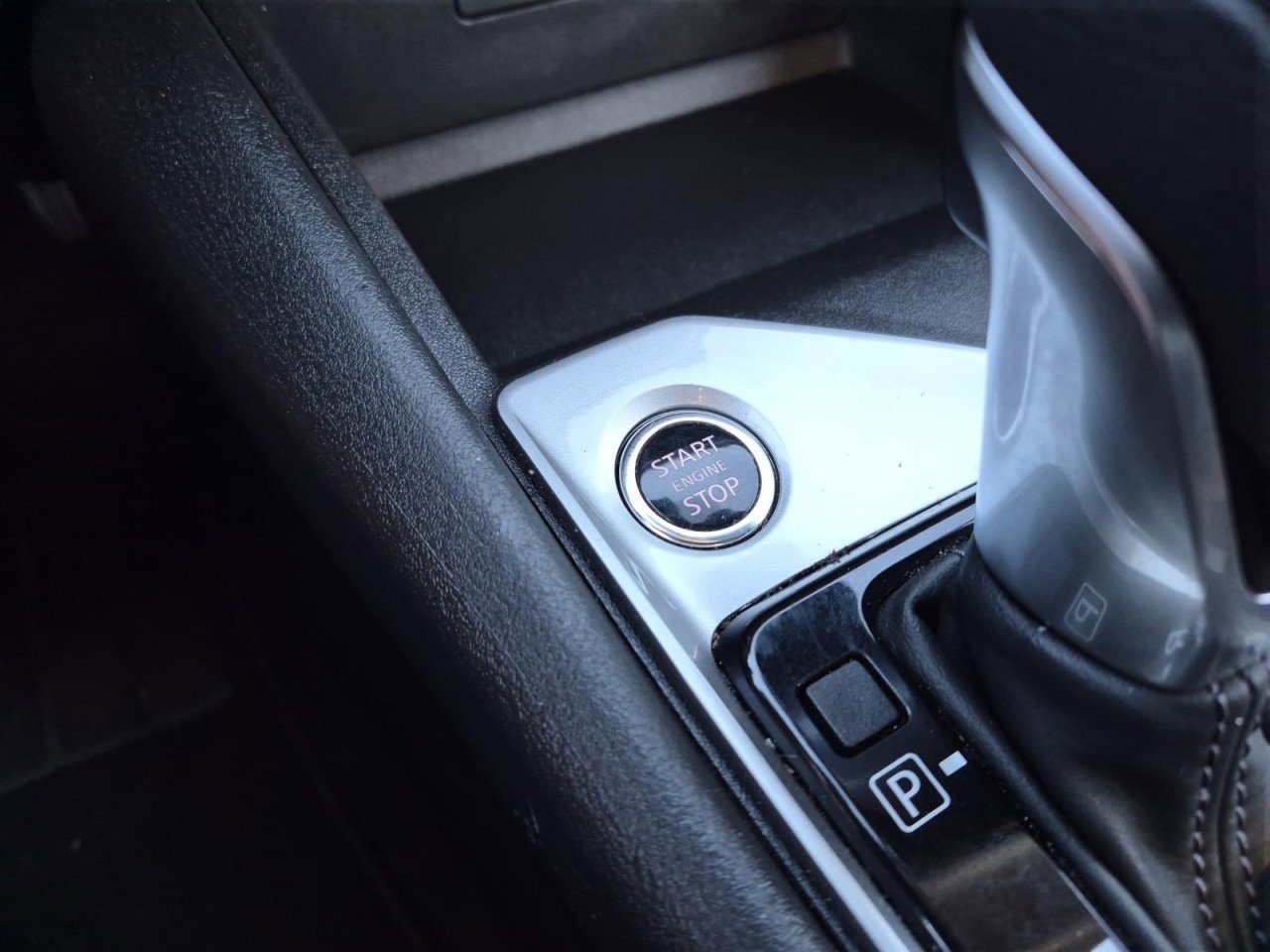 Used 2025 Nissan Altima 2.5 SV image 26