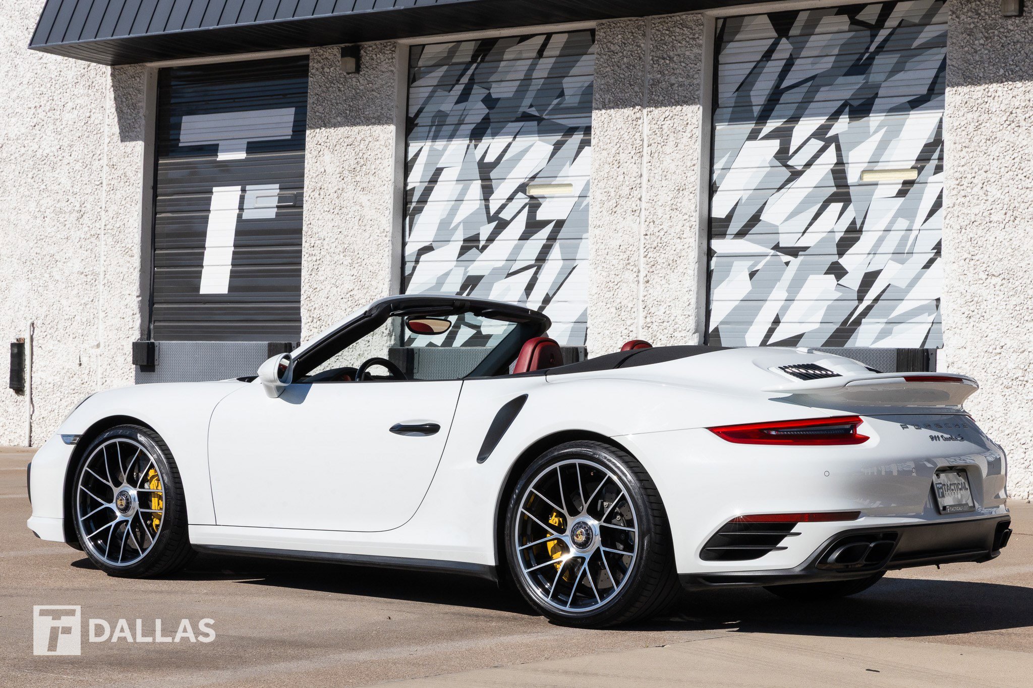 Used 2017 Porsche 911 Turbo S image 12