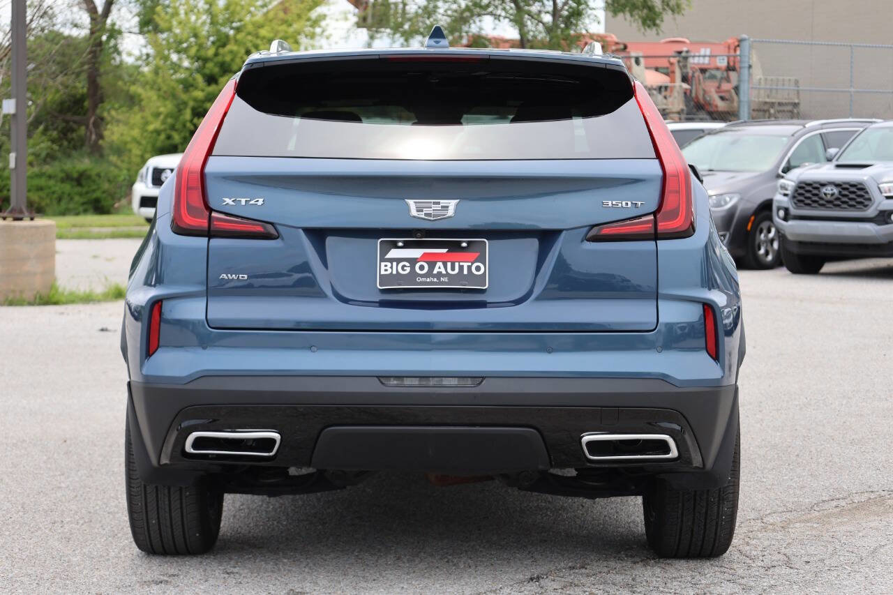 Used 2024 Cadillac XT4 Premium Luxury w/ Cold Weather Package image 10