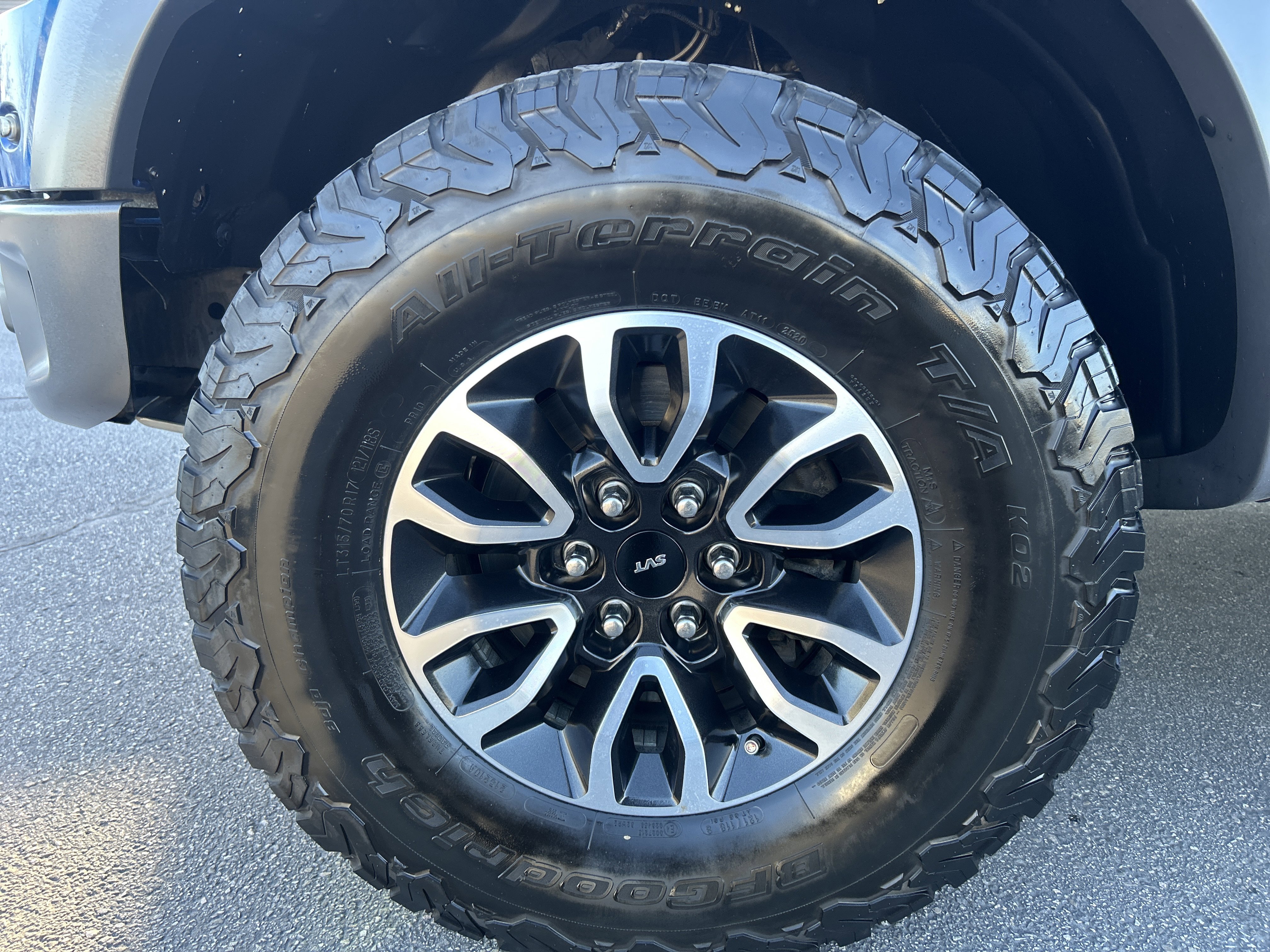 Used 2014 Ford F150 Raptor w/ Equipment Group 801A Luxury image 11