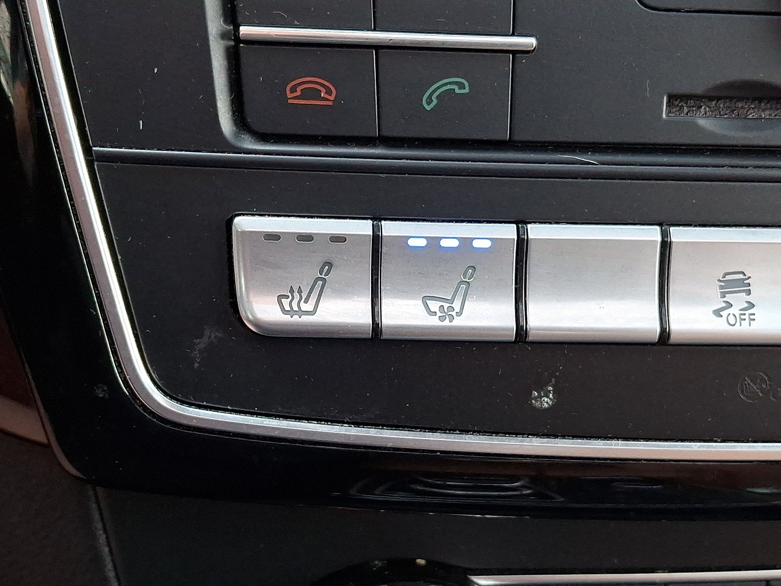 Used 2019 Mercedes-Benz GLS 550 4MATIC image 27