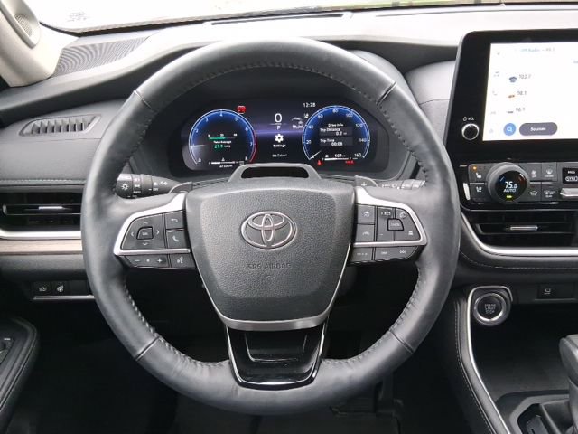 Used 2024 Toyota Grand Highlander Platinum image 24