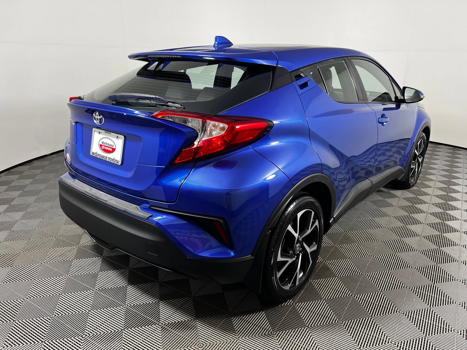 Certified 2021 Toyota C-HR XLE FWD image 5