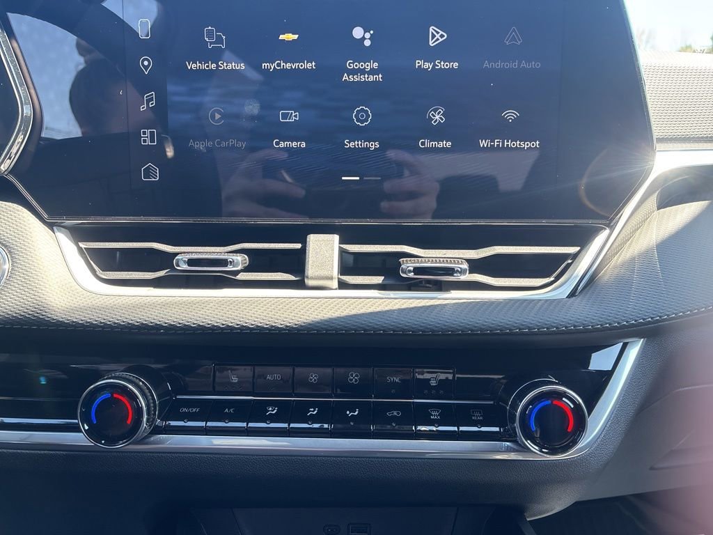 New 2026 Chevrolet Equinox LT image 17