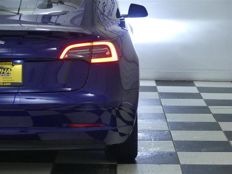 Used 2018 Tesla Model 3 Long Range image 27