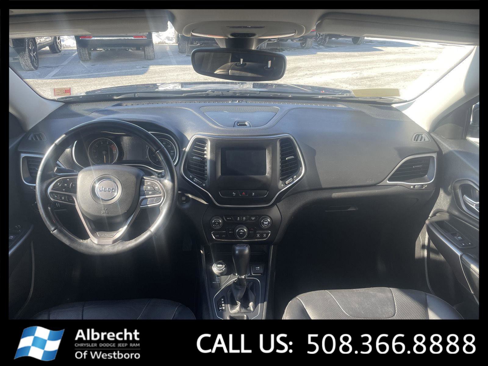 Used 2021 Jeep Cherokee Latitude Lux image 23